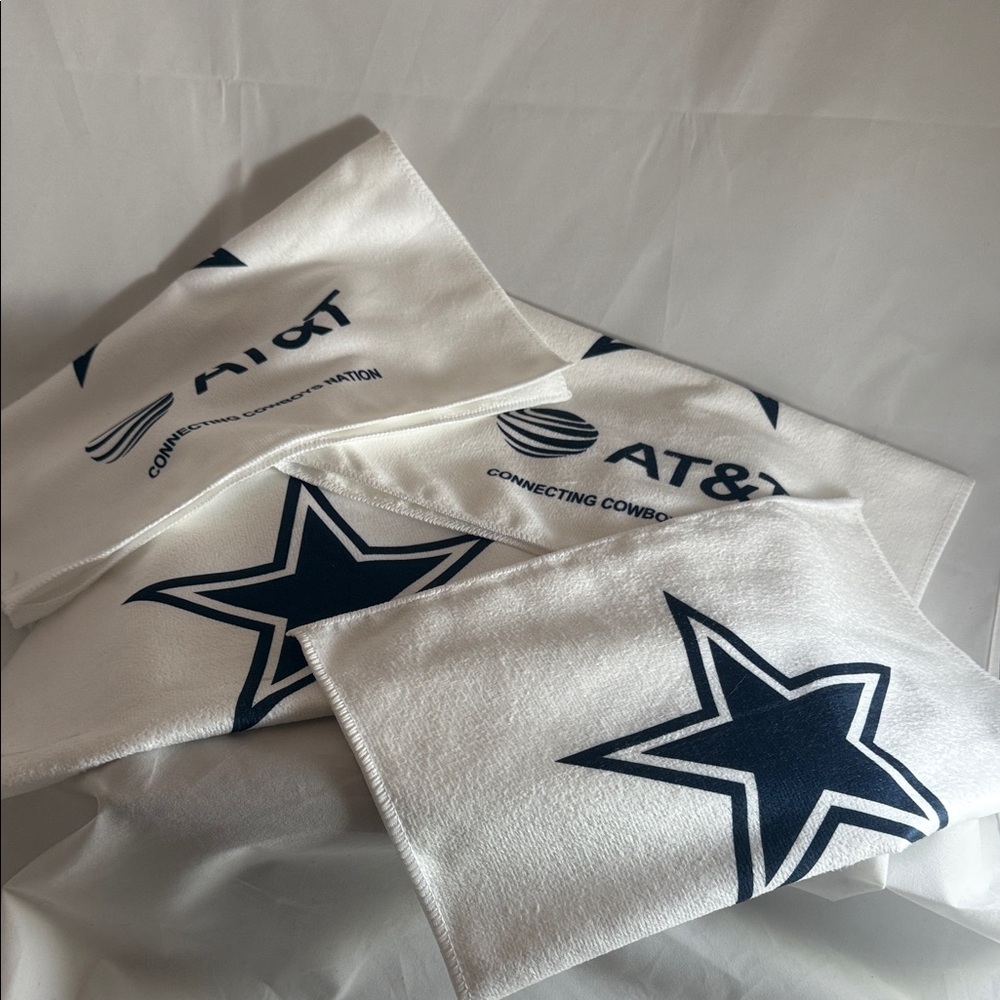 Dallas Cowboys & AT&T Towels